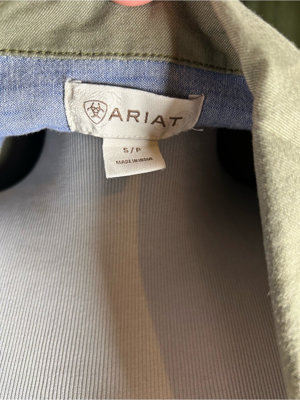 ARIAT Lulu Jacket Olive Embroidered Southwestern Western Shacket - Picture 6 of 6